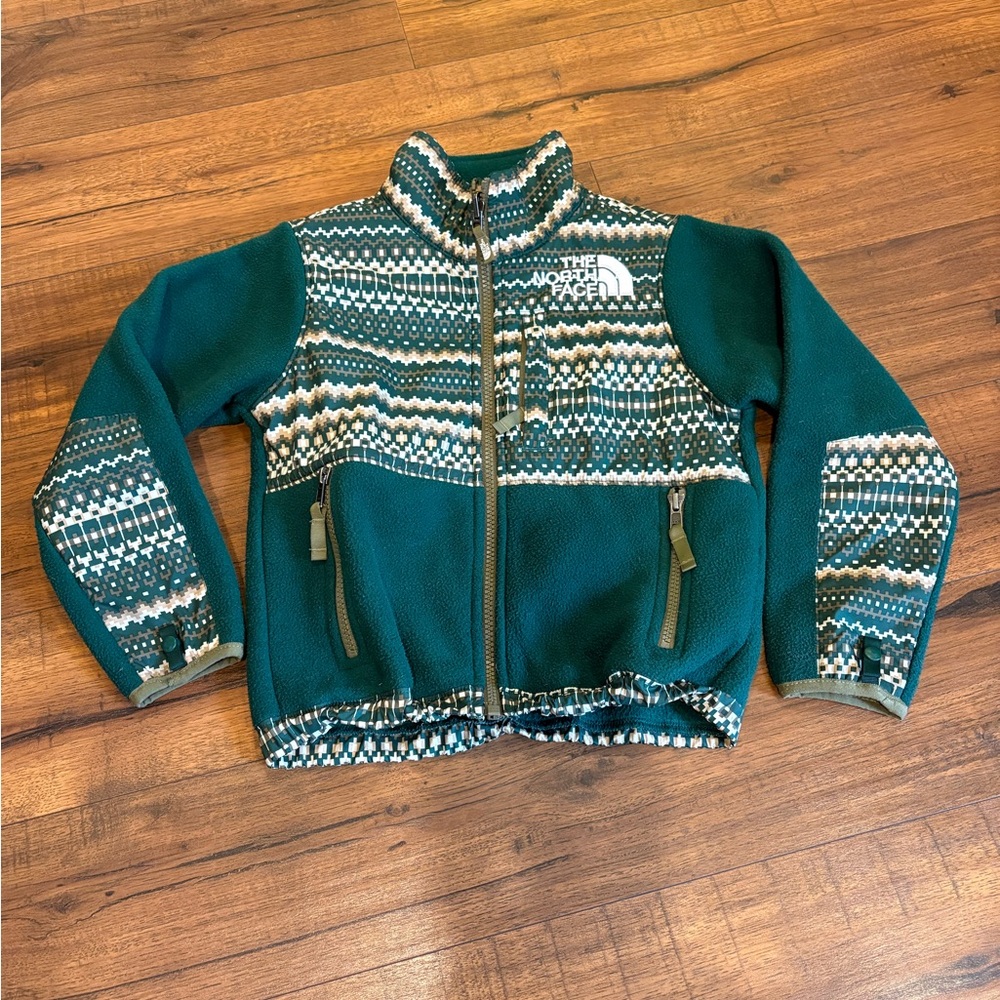 The North Face Kids Boys Size Small (5) Printed '95 Retro Denali Jacket Green